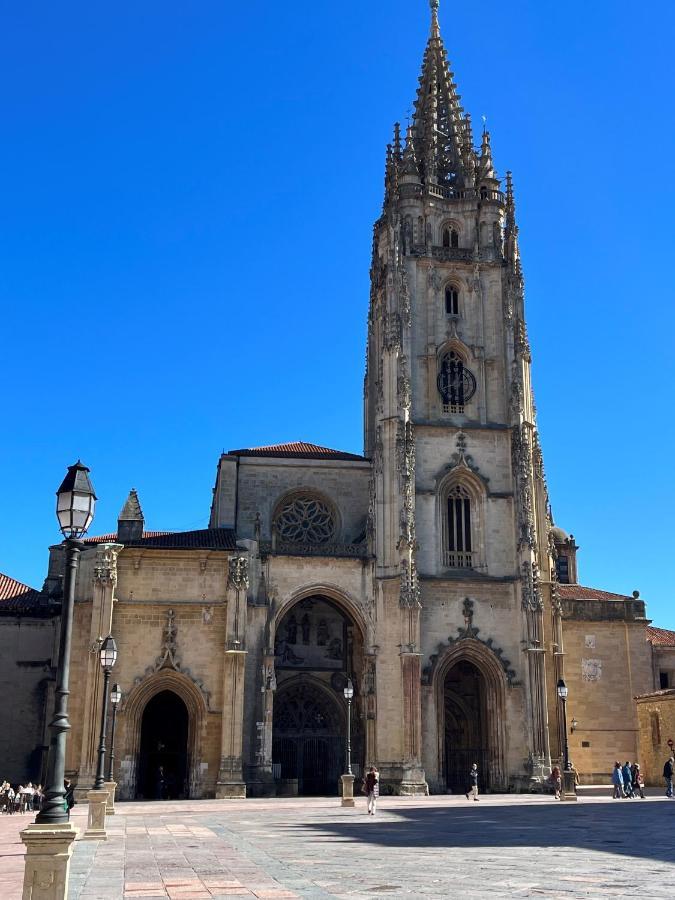 Apartamento Wamba - La Catedral Oviédo Exterior foto