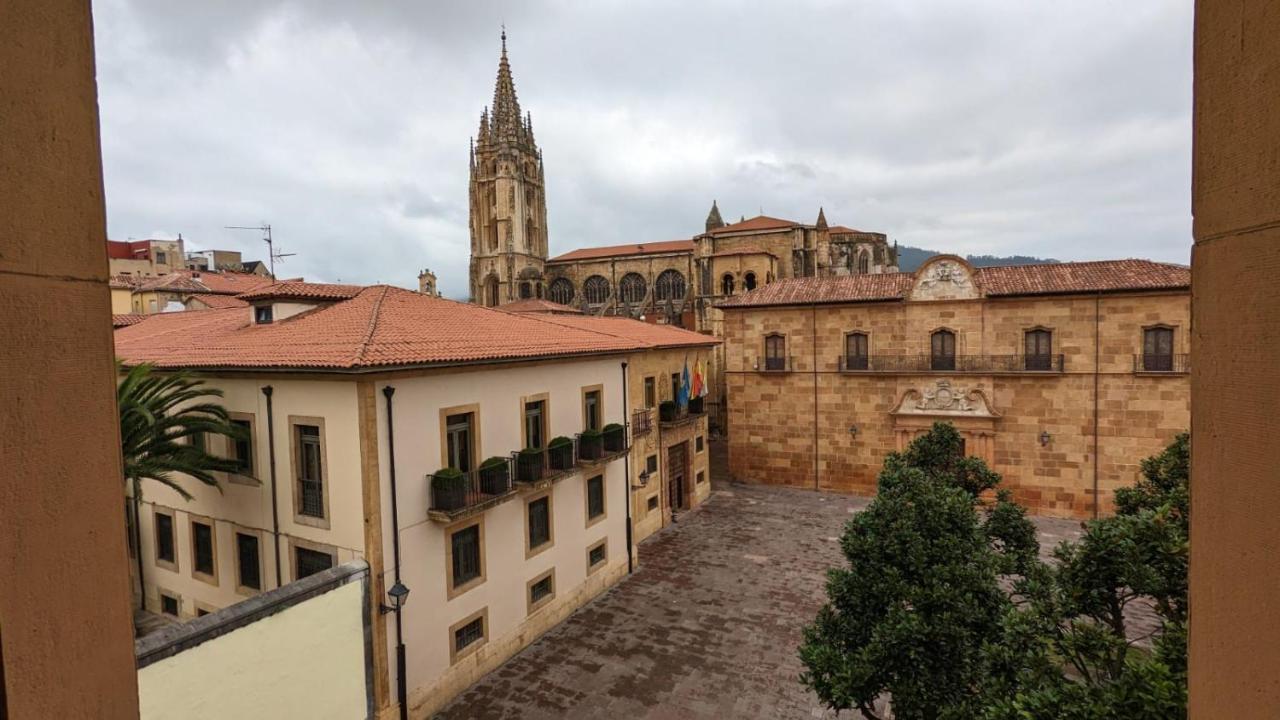 Apartamento Wamba - La Catedral Oviédo Exterior foto